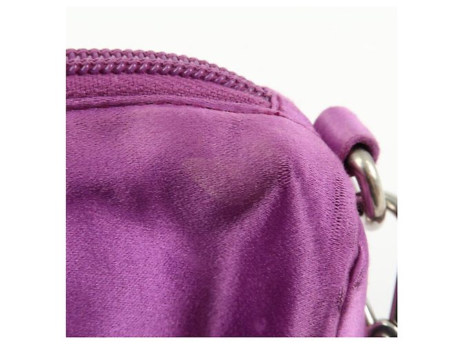 PRADA Mini borsa a mano pochette in raso con logo triangolare Viola - vista 18