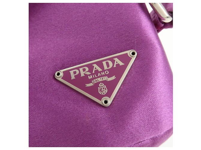 PRADA Mini borsa a mano pochette in raso con logo triangolare Viola - vista 19