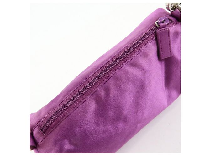 PRADA Mini borsa a mano pochette in raso con logo triangolare Viola - vista 20