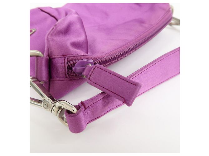 PRADA Mini borsa a mano pochette in raso con logo triangolare Viola - vista 9