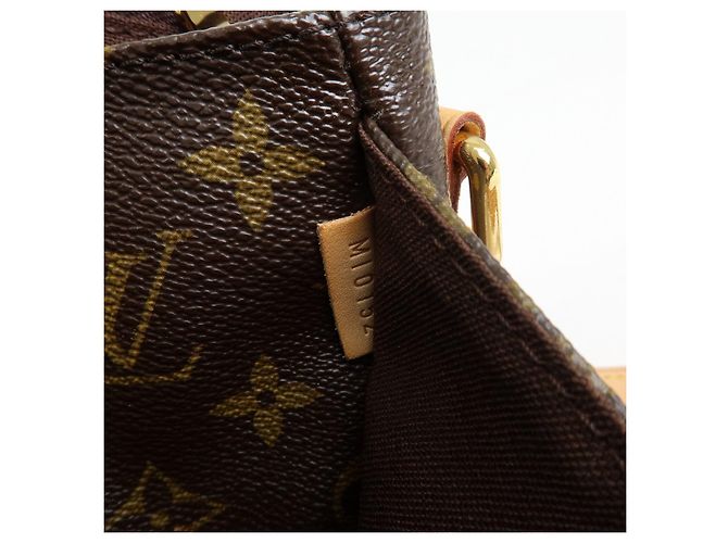 Borsa a Tracolla Louis Vuitton Monogram Menilmontant MM Marrone M40473 - vista 24