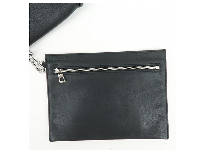 Borsa a tracolla LOEWE Anagram Hammock Medium in pelle nera - vista 22