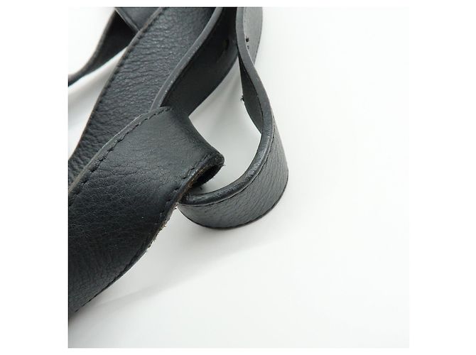 Borsa a tracolla LOEWE Anagram Hammock Medium in pelle nera - vista 8