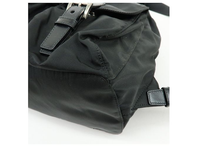 Zaino PRADA in nylon e pelle con logo Triangle Nero BZ2811 - vista 11