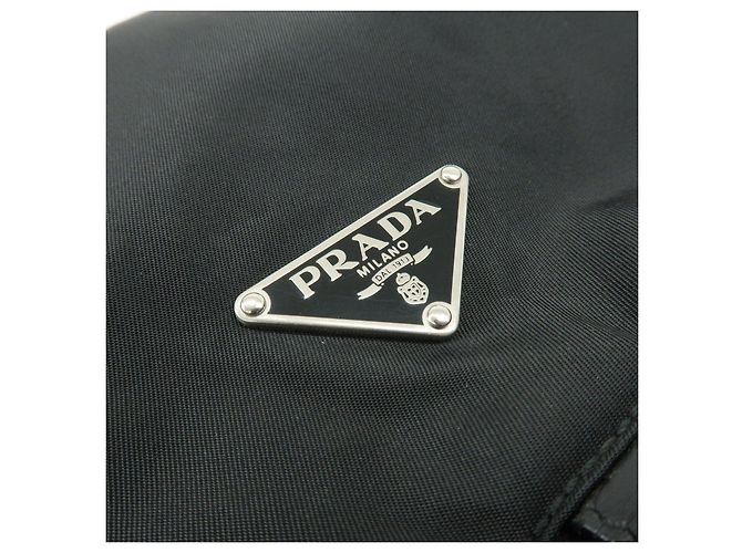 Zaino PRADA in nylon e pelle con logo Triangle Nero BZ2811 - vista 15