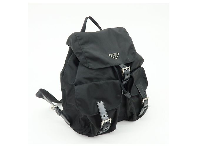 Zaino PRADA in nylon e pelle con logo Triangle Nero BZ2811 - vista 4