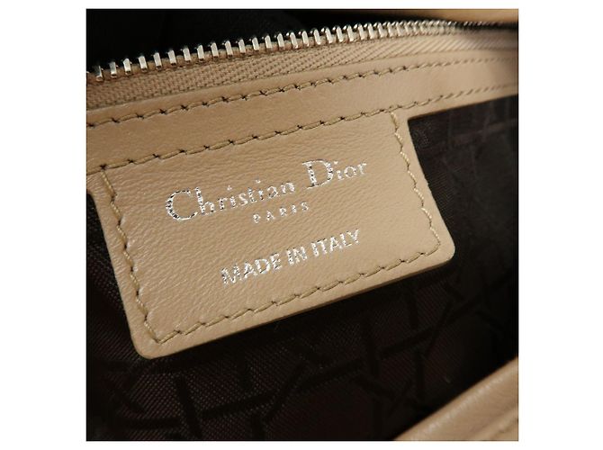 Christian Dior Cannage Lady Dior Borsa a Mano 2Way in Pelle Beige - vista 21