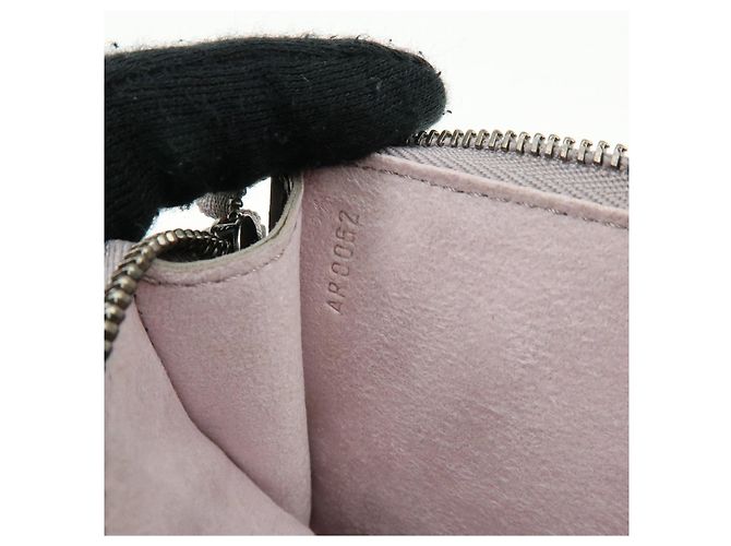 Louis Vuitton Epi Leather Pochette Accessoires Pouch Lilac M5294B - vista 24