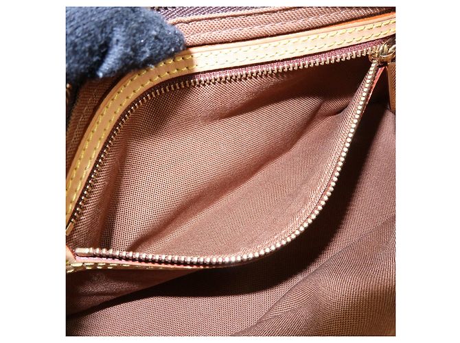 Borsa a tracolla Louis Vuitton Monogram Trotteur Canvas Brown M51240 - vista 21