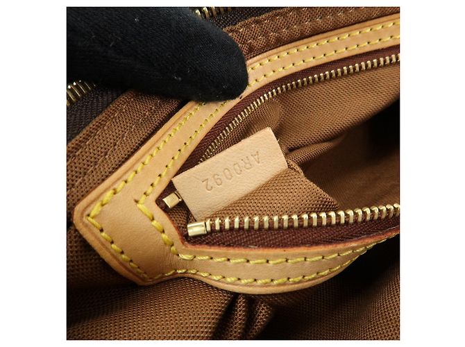 Borsa a tracolla Louis Vuitton Monogram Trotteur Canvas Brown M51240 - vista 24
