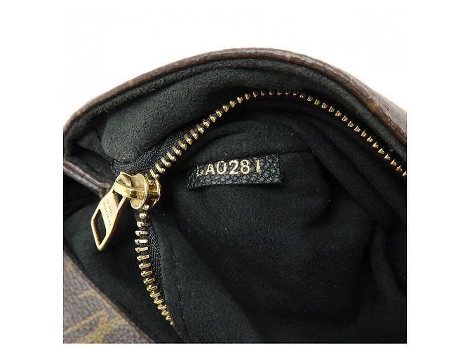 Borsa a tracolla con catena Louis Vuitton Monogram Saint Placide M43714 - vista 24