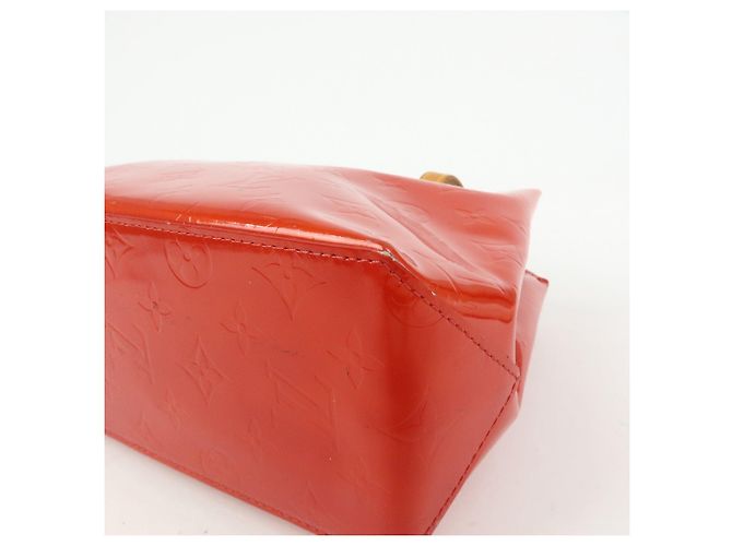 Borsa a mano Louis Vuitton Monogram Vernis Reade PM Rouge M91088 - vista 10