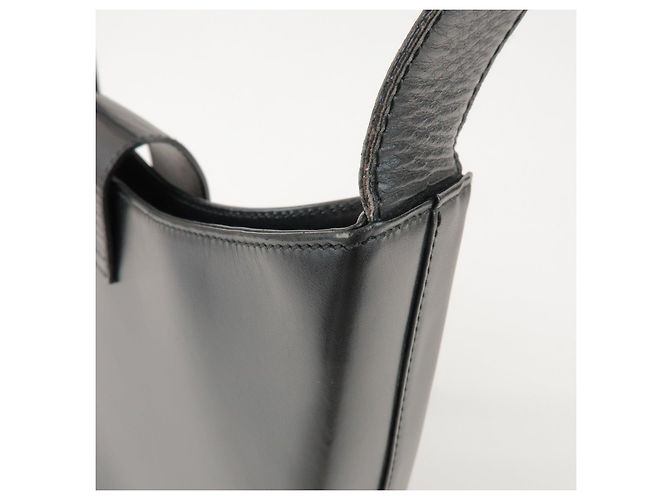 Salvatore Ferragamo Borsa a tracolla e borsa a mano Ferragamo Gancini in pelle di vitello Black - vista 17