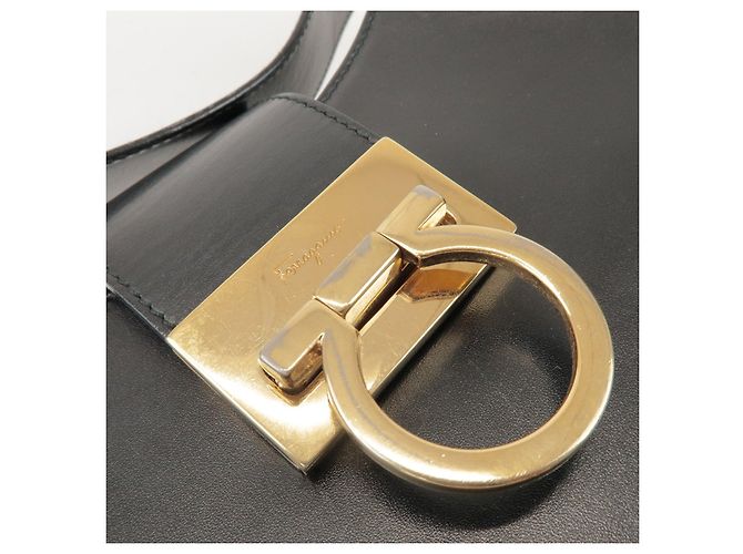 Salvatore Ferragamo Borsa a tracolla e borsa a mano Ferragamo Gancini in pelle di vitello Black - vista 20