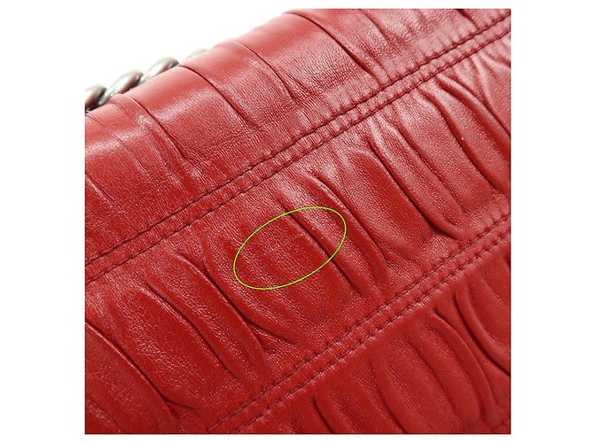 Borsa a tracolla con catena PRADA in pelle di capra nappa rossa 1BD140 - vista 18