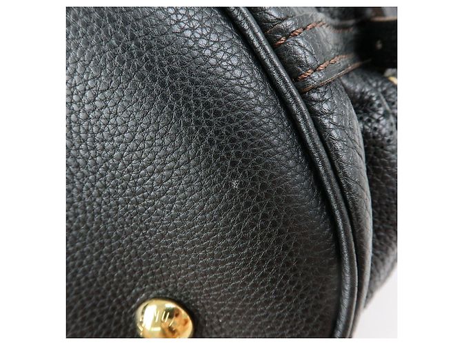 Borsa a tracolla Louis Vuitton Monogram Leather Mahina L Noir M95765 - vista 16