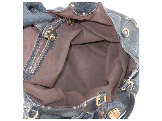 Borsa a tracolla Louis Vuitton Monogram Leather Mahina L Noir M95765 - vista 17