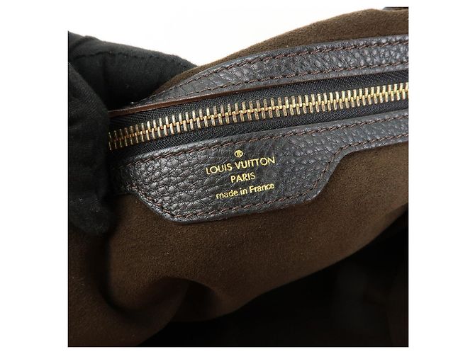 Borsa a tracolla Louis Vuitton Monogram Leather Mahina L Noir M95765 - vista 20