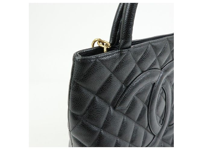 Borsa Tote CHANEL Matelassé COCO Mark Caviarskin Medallion Nera A01804 - vista 14