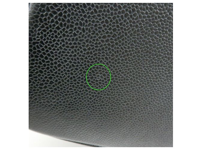 Borsa Tote CHANEL Matelassé COCO Mark Caviarskin Medallion Nera A01804 - vista 17