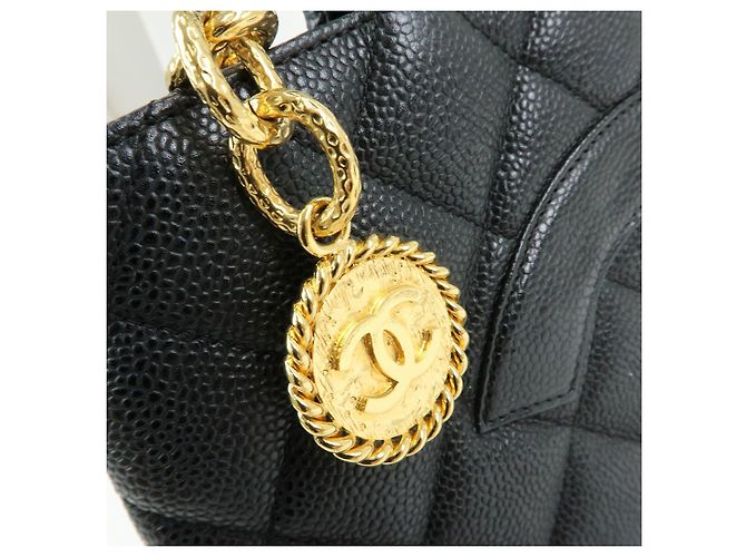 Borsa Tote CHANEL Matelasse COCO Mark Caviarskin Medallion Nera A01804 - vista 16