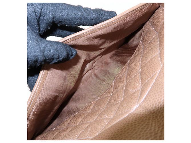Borsa a spalla con catena CHANEL Matelasse Cavairskin Marrone Chiaro - vista 21