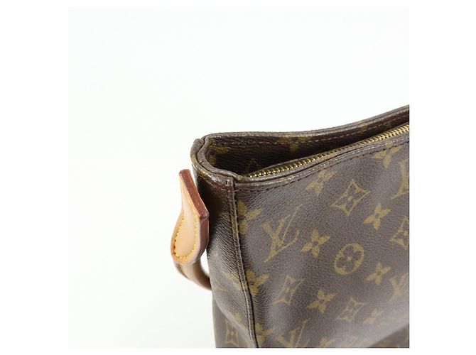 Borsa a tracolla Louis Vuitton Monogram Looping GM Brown M51145 - vista 16