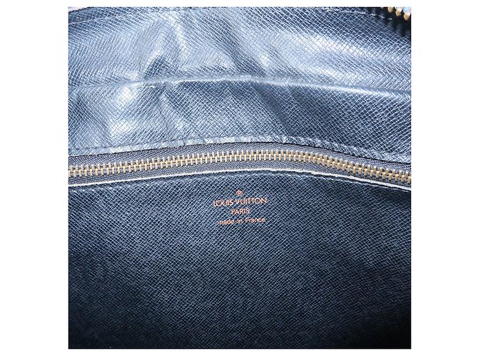 Louis Vuitton Epi Trocadero 27 Shoulder Bag Toledo Blue M51315 - vista 23