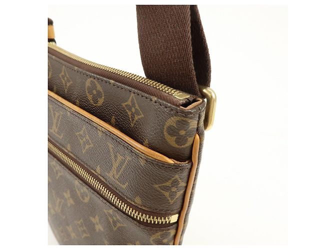 Louis Vuitton Monogram Pochette Valmy Shoulder Bag Brown M40524 - vista 13