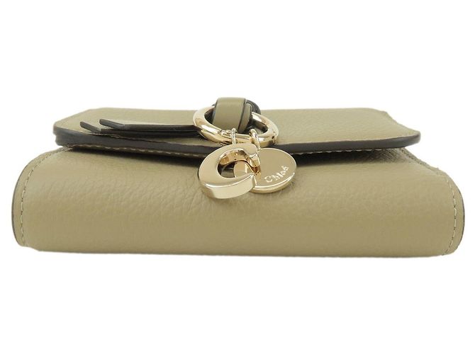 Chloé Billetera Compacta Chloe de Piel Small Tri-fold C-charm Khaki - vista 3