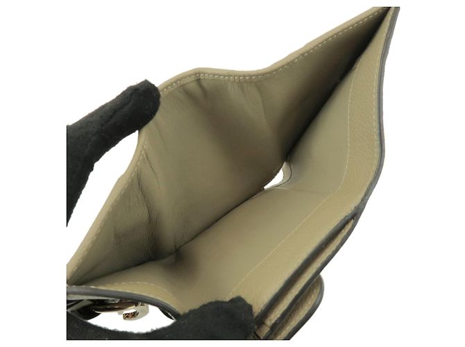 Chloé Billetera Compacta Chloe de Piel Small Tri-fold C-charm Khaki - vista 9