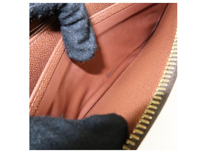 Louis Vuitton Monogram Canvas Zippy Long Wallet Brown M60017 - vista 19