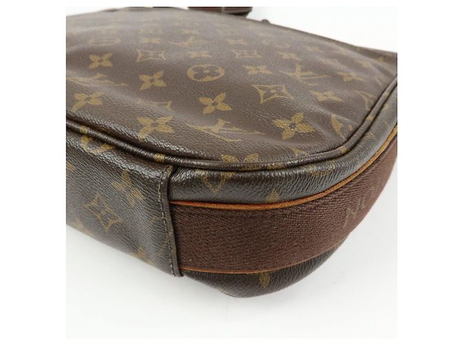 Borsa a Tracolla Louis Vuitton Monogram Beaubourg MM Canvas M97038 - vista 12