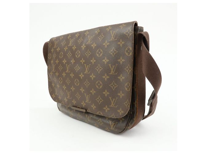Borsa a Tracolla Louis Vuitton Monogram Beaubourg MM Canvas M97038 - vista 3