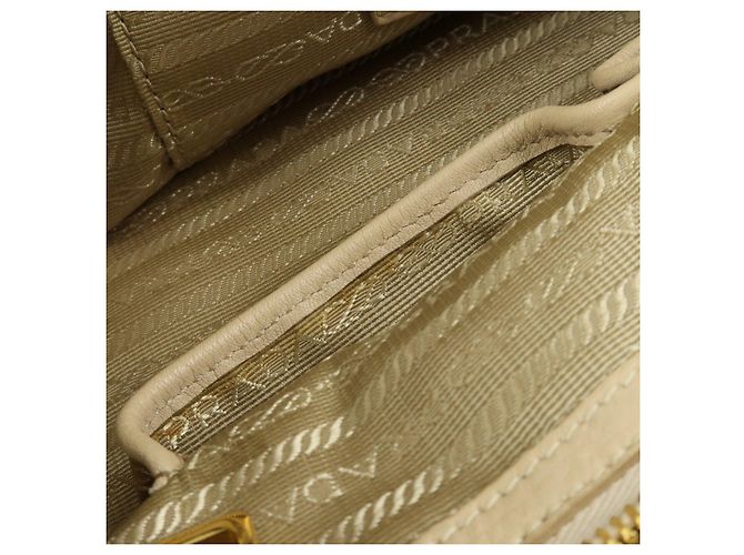 Borsa a mano PRADA Triangle Logo Canapa Vittello Daino Leather Beige - vista 23