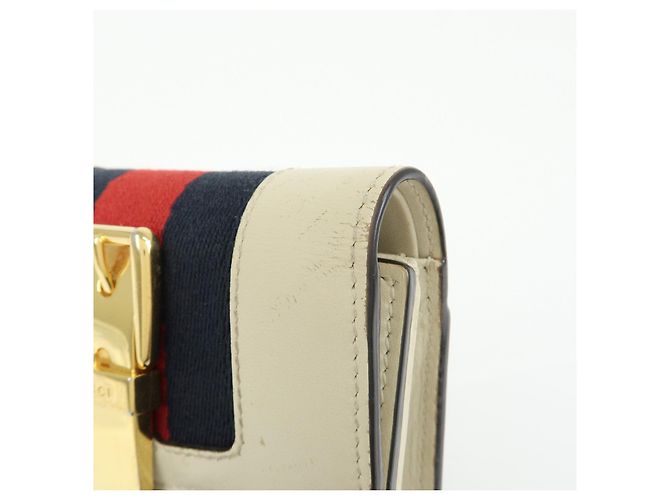 GUCCI Sherry Silvie Cartera Compacta Tri-fold de Piel Ivory 476081 - vista 11