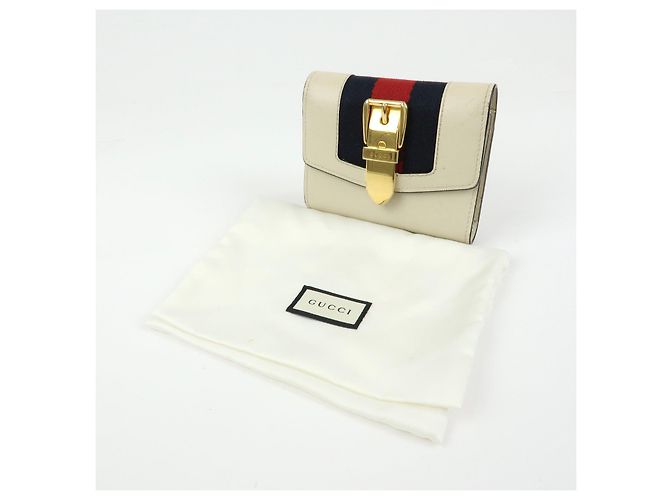 GUCCI Sherry Silvie Cartera Compacta Tri-fold de Piel Ivory 476081 - vista 23