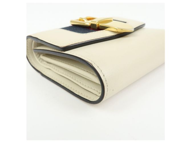 GUCCI Sherry Silvie Cartera Compacta Tri-fold de Piel Ivory 476081 - vista 6