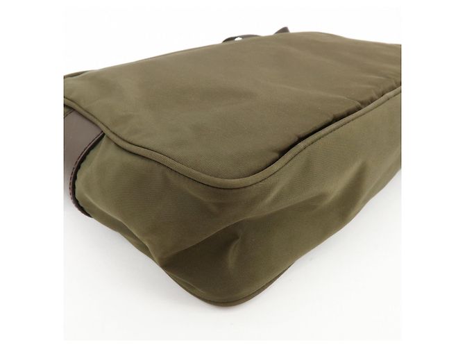 Borsa a tracolla in nylon PRADA con logo Triangle Khaki Brown BT0166 - vista 11