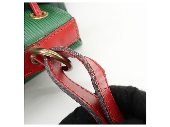 Borsa a tracolla Louis Vuitton Epi Petit Noe Green Red M44147 - vista 7