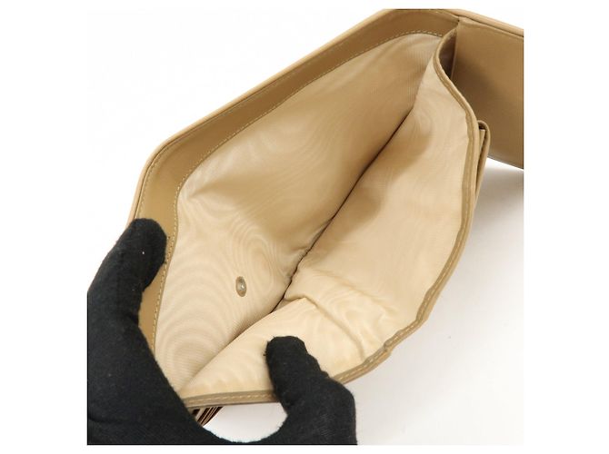 Portafoglio compatto trifold in nylon e pelle con logo PRADA Beige 1M0170 - vista 14