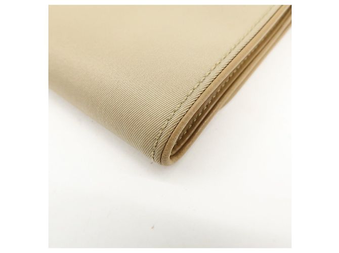 Portafoglio compatto trifold in nylon e pelle con logo PRADA Beige 1M0170 - vista 9