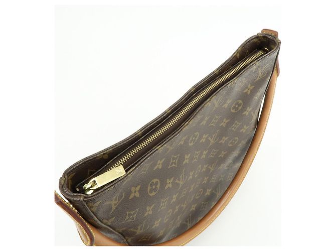 Borsa a tracolla Louis Vuitton Monogram Looping GM in pelle Marrone M51145 - vista 18
