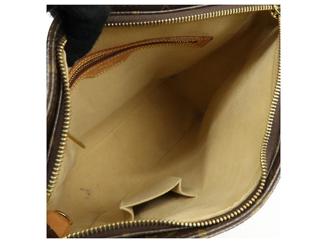 Borsa a tracolla Louis Vuitton Monogram Looping GM in pelle Marrone M51145 - vista 20