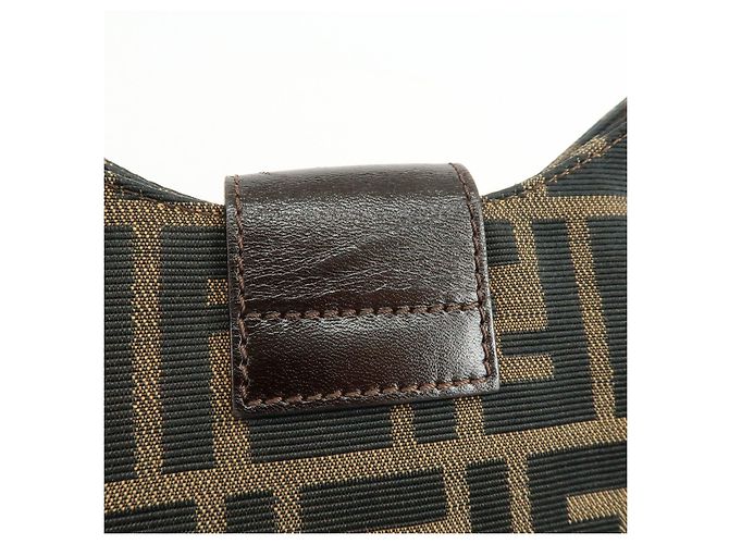 Borsa a tracolla e borsa a mano FENDI in tela Zucca e pelle Black Brown 26569 - vista 18
