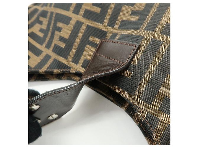 Borsa a tracolla e borsa a mano FENDI in tela Zucca e pelle Black Brown 26569 - vista 19