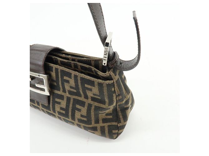 FENDI Borsa a mano e a tracolla in pelle e tela Zucca Marrone 26722 - vista 17