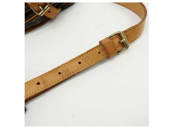 Louis Vuitton Monogram Saumur 30 Canvas Shoulder Bag Brown M42256 - vista 11