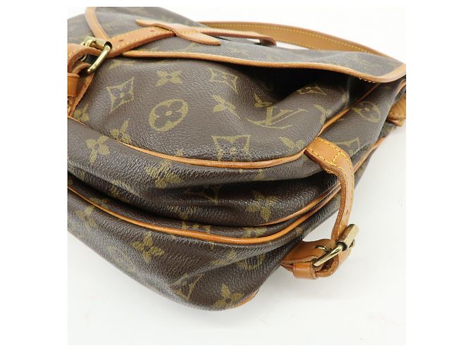 Louis Vuitton Monogram Saumur 30 Canvas Shoulder Bag Brown M42256 - vista 15