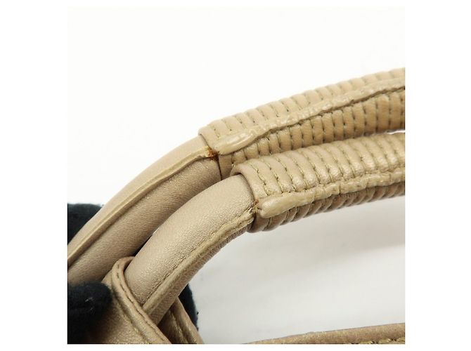 LOEWE Anagram Shopper aus Nappa Aire Leder Gold - Ansicht 11